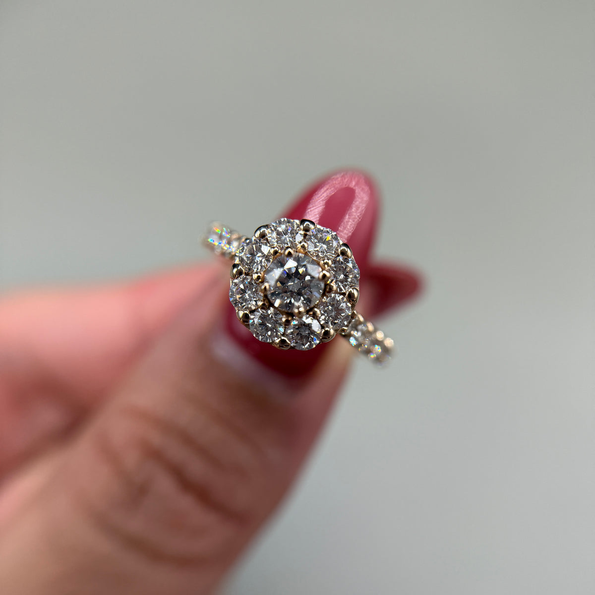 【GIA】0.3ct取り巻きダイヤリング