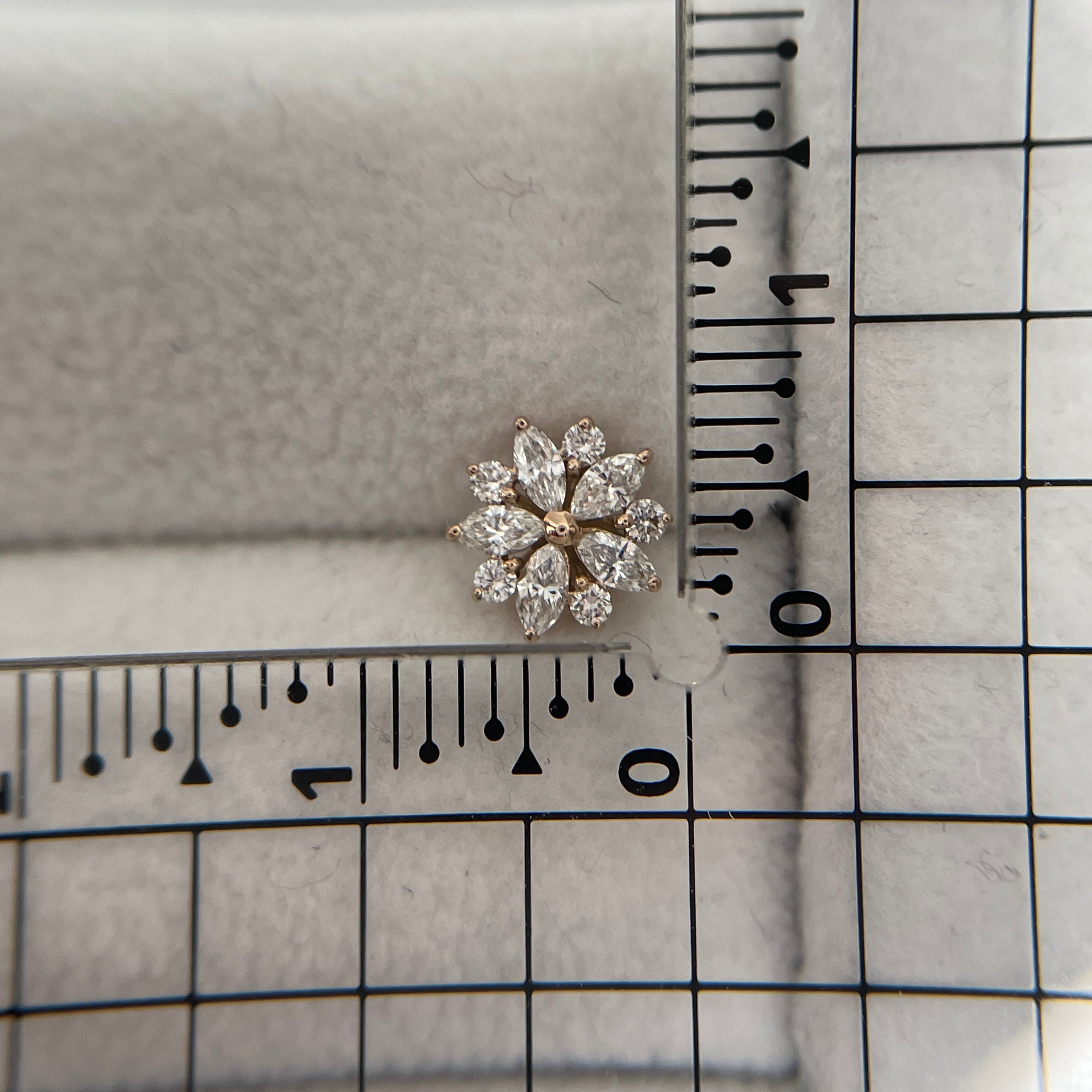 149：ダイヤモンドピアス