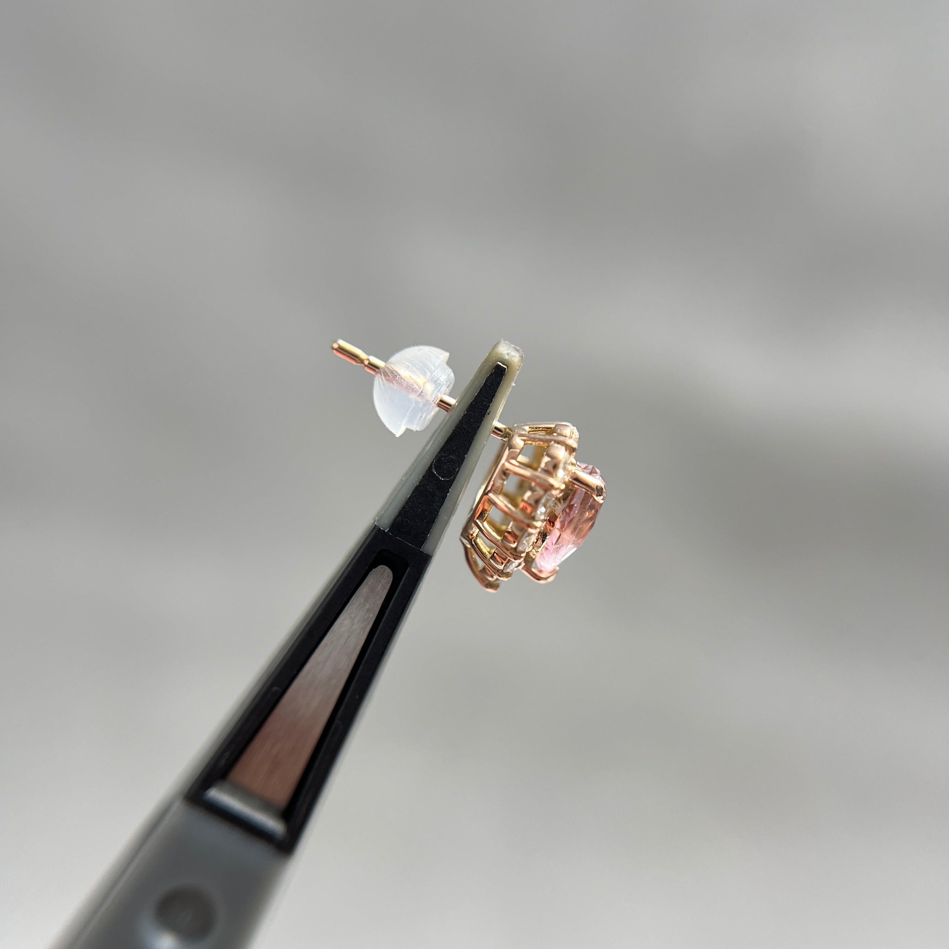 76：モルガナイトピアス