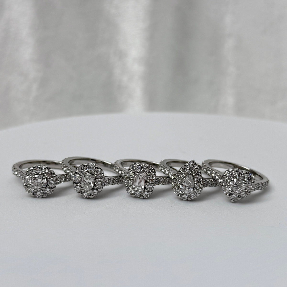 【GIA】0.3ct取り巻きダイヤリング