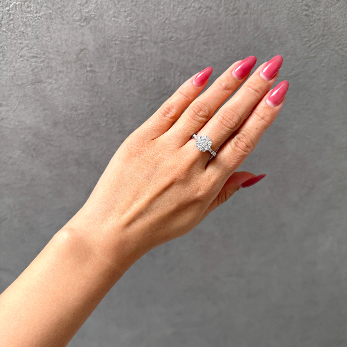 【GIA】0.3ct取り巻きダイヤリング