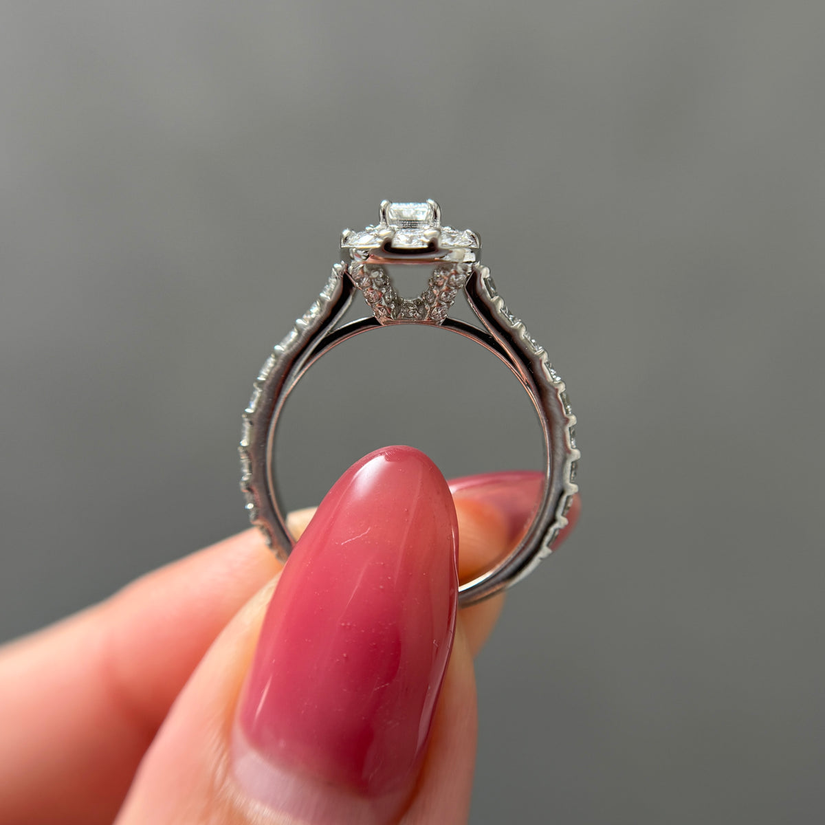 【GIA】0.3ct取り巻きダイヤリング