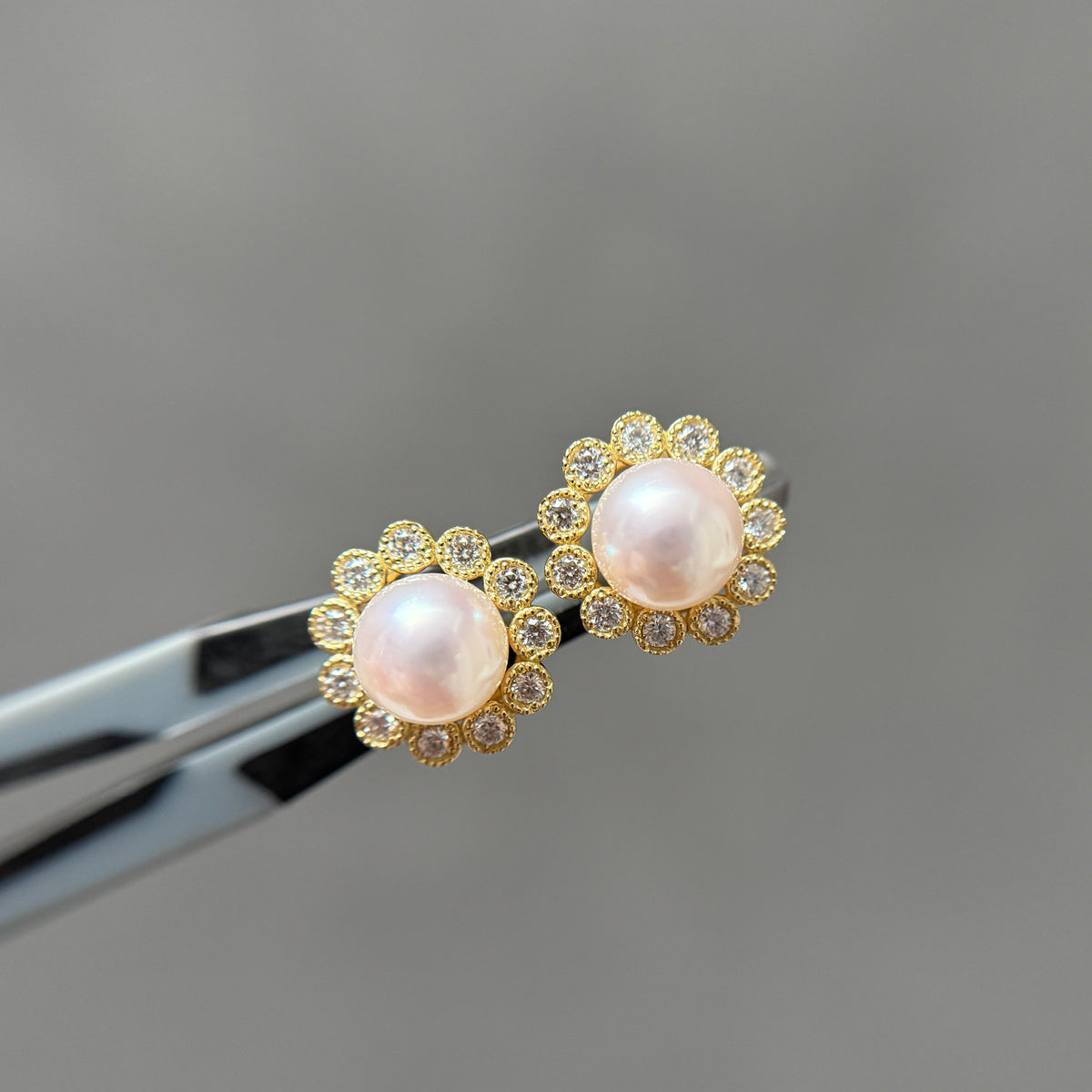 【アコヤ6ｰ6.5mm】サンサンピアス