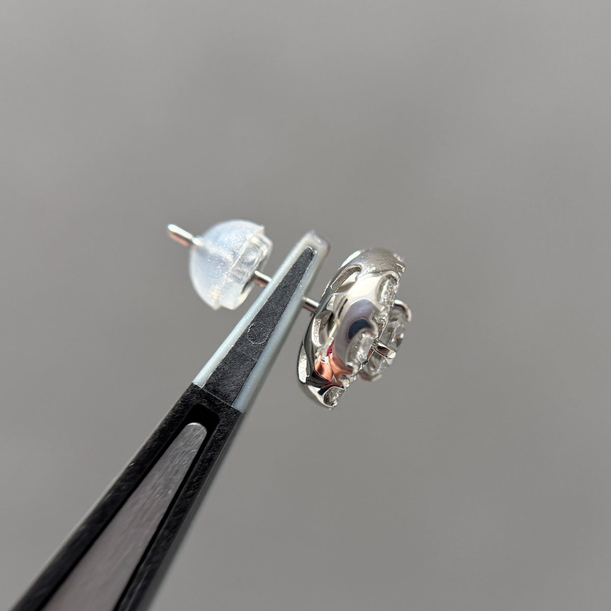 【GIA】0.3ct取り巻き取り外し式ピアス