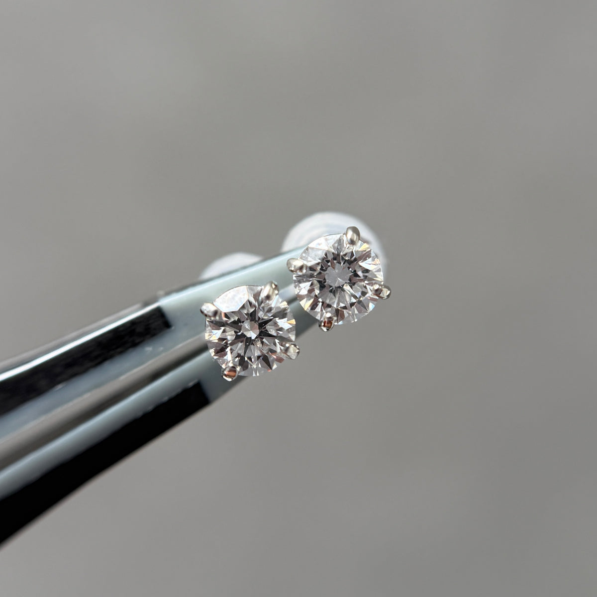 【GIA】0.3ct取り巻き取り外し式ピアス