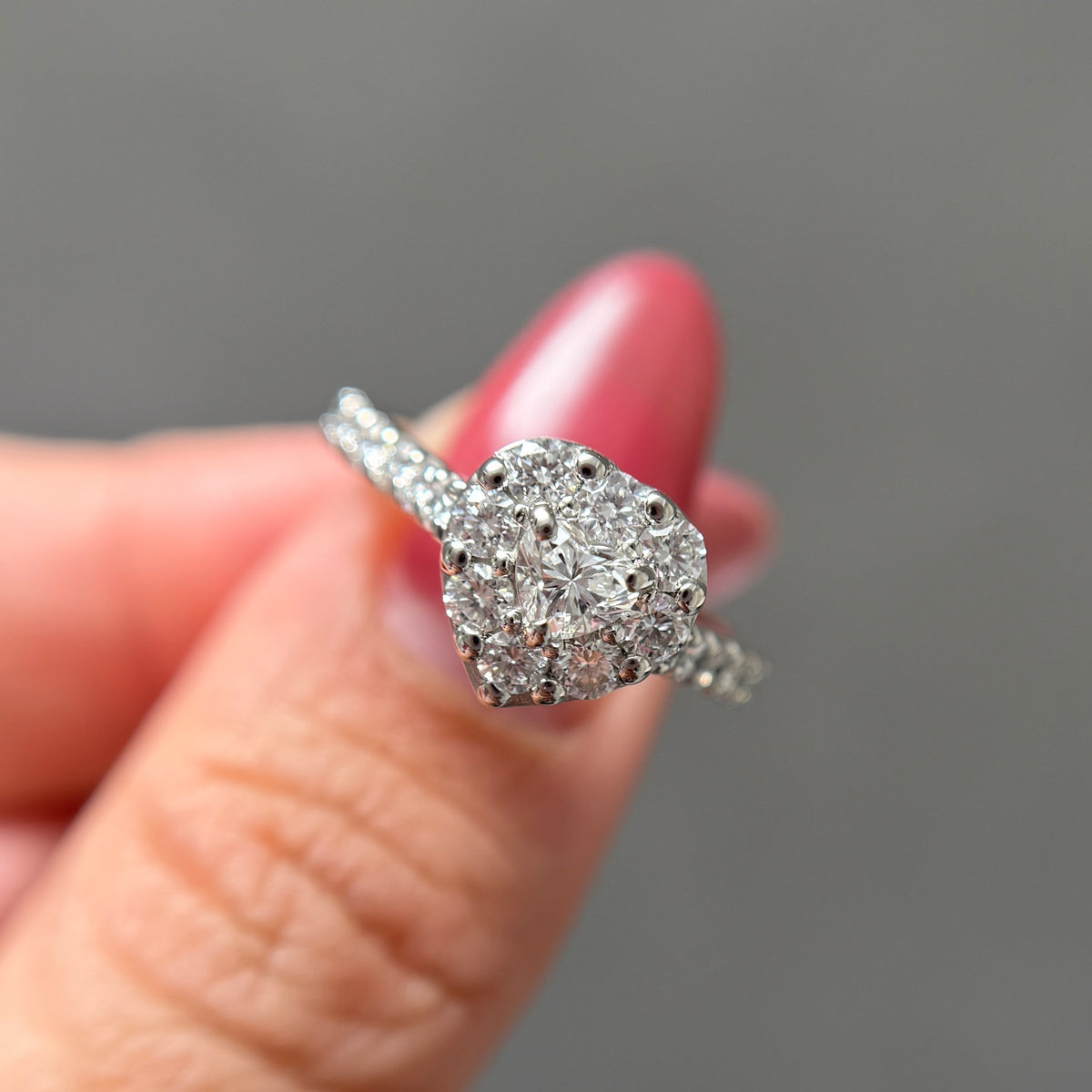 【GIA】0.3ct取り巻きダイヤリング
