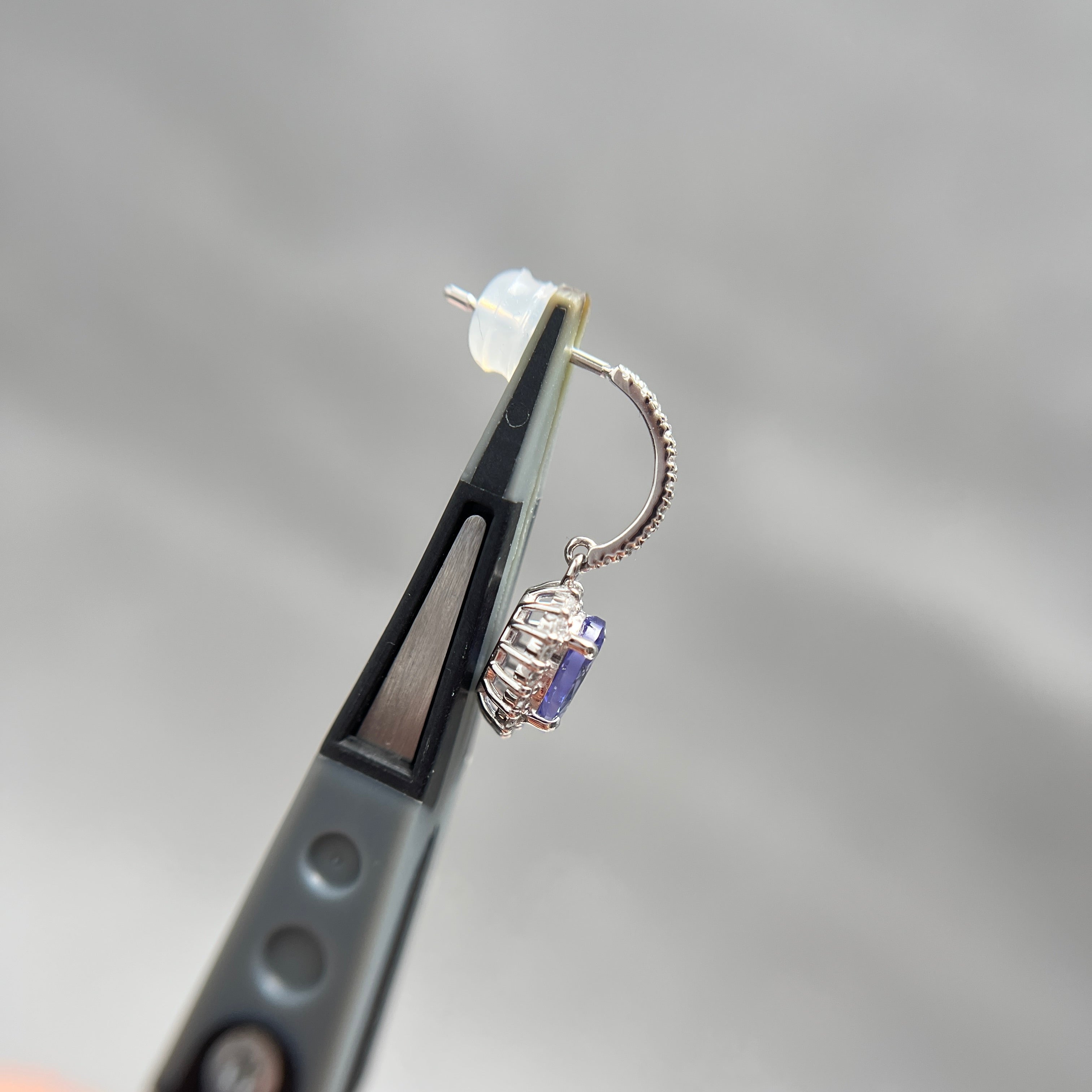 98：タンザナイトピアス