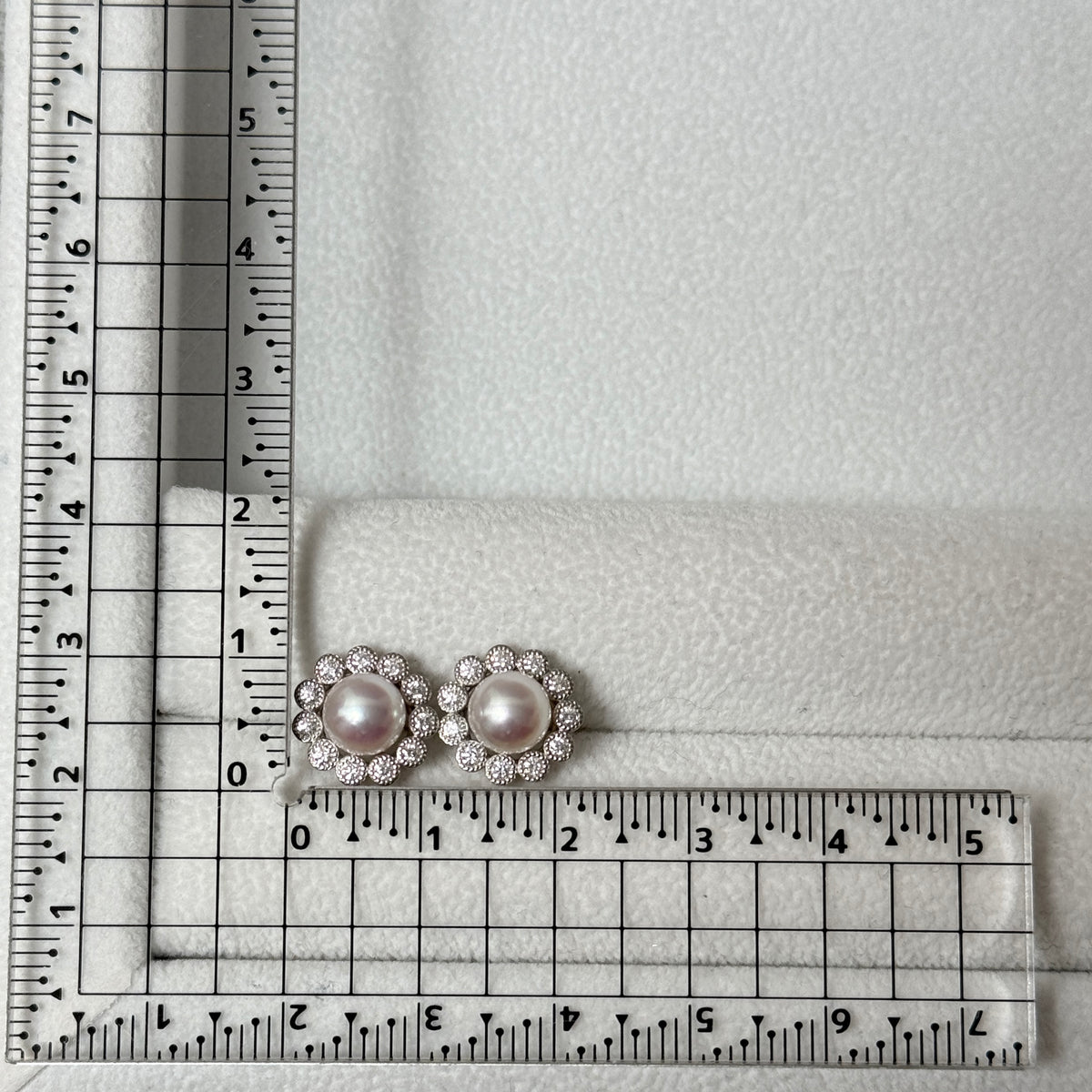 【アコヤ6ｰ6.5mm】サンサンピアス