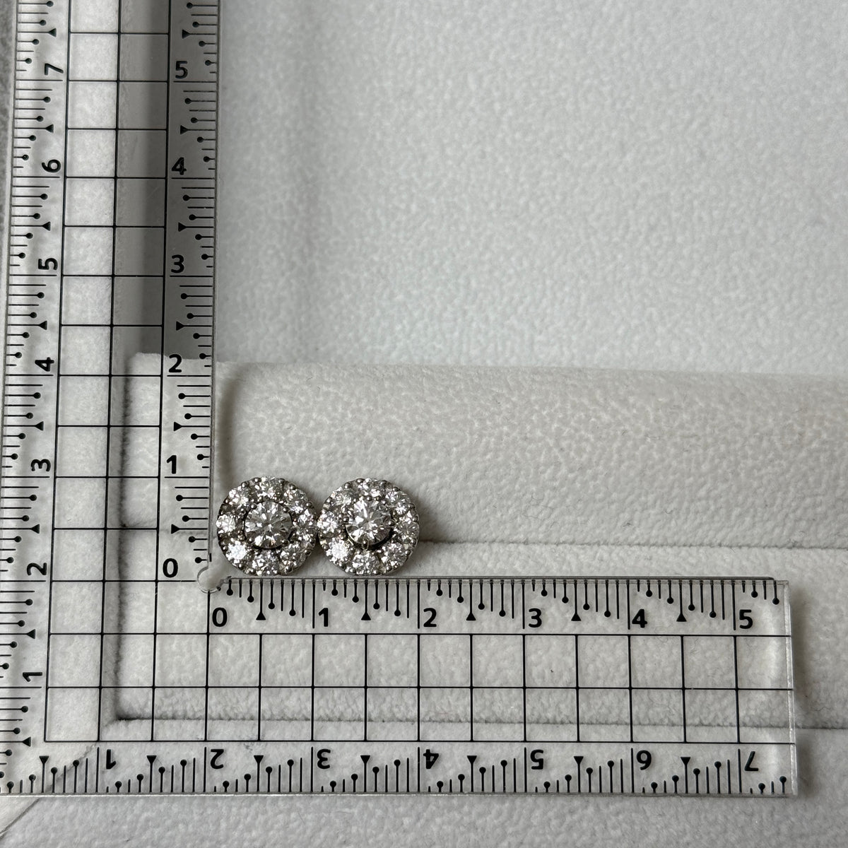 【GIA】0.3ct取り巻き取り外し式ピアス